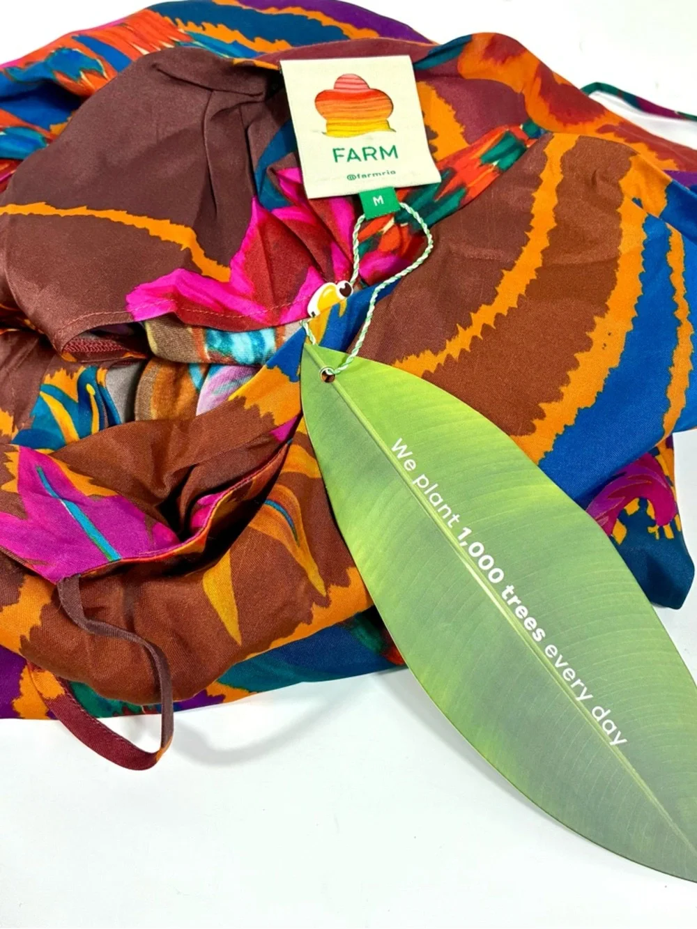 Farm Rio Vintage Wave Multicolor Floral Viscose Maxi Dress Medium NWT - Picture 4 of 16